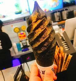 网红爆料冰淇淋视频播放,揭秘网红爆款背后的秘密