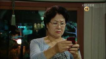 爱与战争中字在线观看,字里行间的情感纠葛与烽火岁月 第2张 爱与战争中字在线观看,字里行间的情感纠葛与烽火岁月 第2张