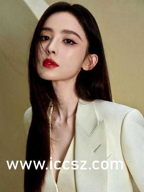 李沁吃瓜爆料最新图片,现场画面曝光引热议 第2张 李沁吃瓜爆料最新图片,现场画面曝光引热议 第2张