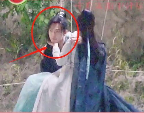 李沁吃瓜爆料最新图片,现场画面曝光引热议 第3张 李沁吃瓜爆料最新图片,现场画面曝光引热议 第3张