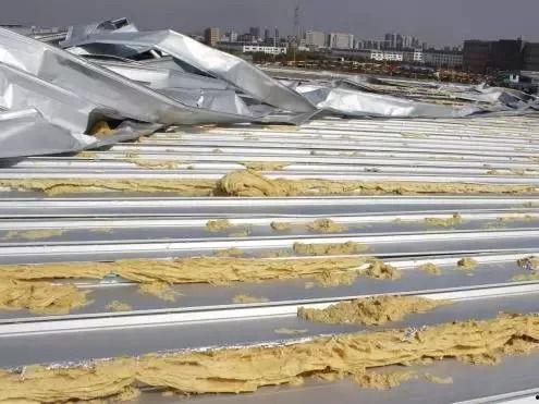 保温棉外露爆料视频,揭秘建筑保温隐患 第3张 保温棉外露爆料视频,揭秘建筑保温隐患 第3张