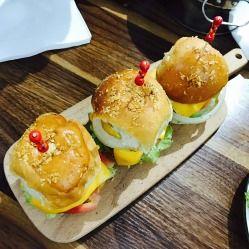 巨鲸披萨爆料怎么做视频,视频教你轻松制作美味披萨  第2张