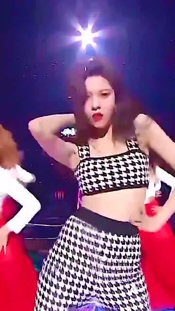 宋妍菲最新爆料视频播放,娱乐圈背后惊人内幕  第3张