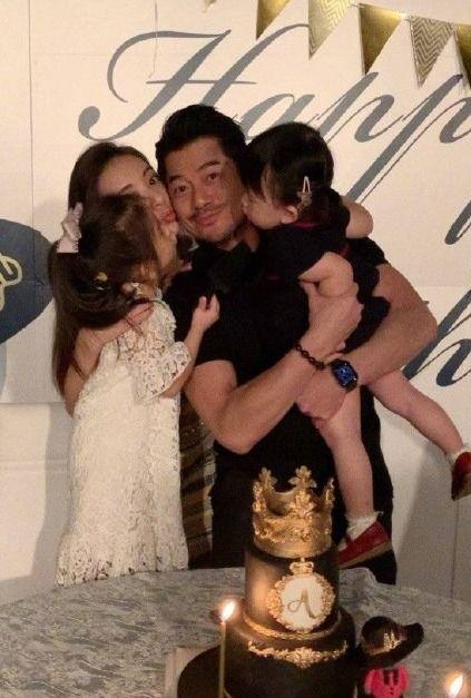 方媛郭富城爆料视频,揭秘明星夫妻幕后故事  第2张