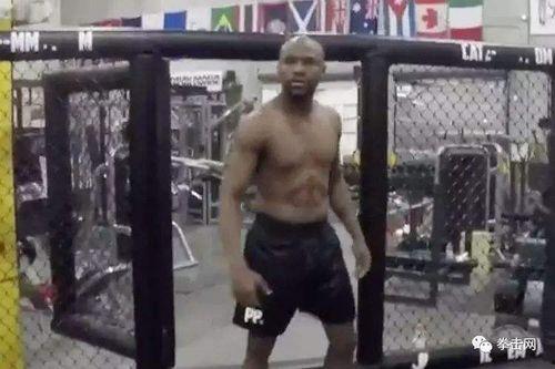 娱乐嘴炮吃瓜视频,吃瓜视频背后的精彩瞬间 第2张 娱乐嘴炮吃瓜视频,吃瓜视频背后的精彩瞬间 第2张