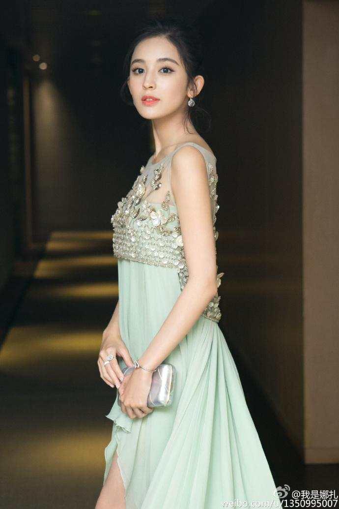 古力拉扎最新绯闻爆料,最新爆料揭露惊人内幕 第2张 古力拉扎最新绯闻爆料,最新爆料揭露惊人内幕 第2张