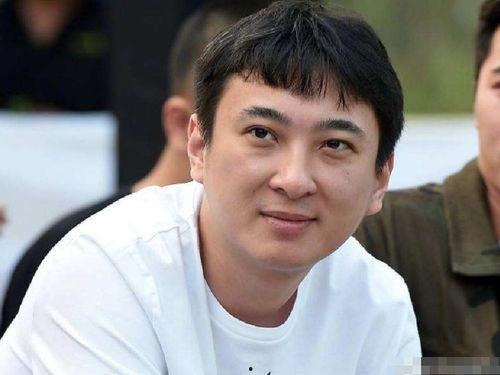 娱乐圈吃瓜群龚俊微博,龚俊微博揭秘娱乐圈吃瓜群幕后故事